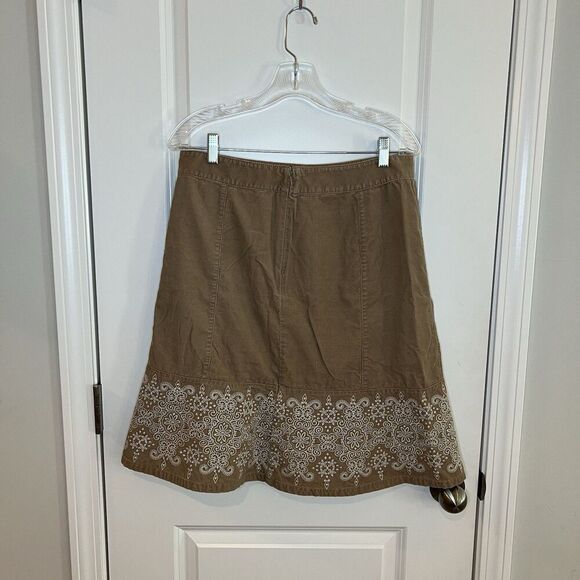 Ann Taylor Corduroy Skirt Sz 10 Embroidered Hem - Picture 2 of 4